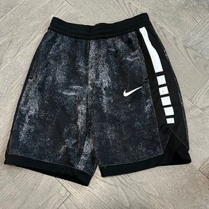 Nike Boys Shorts, Boys Large
